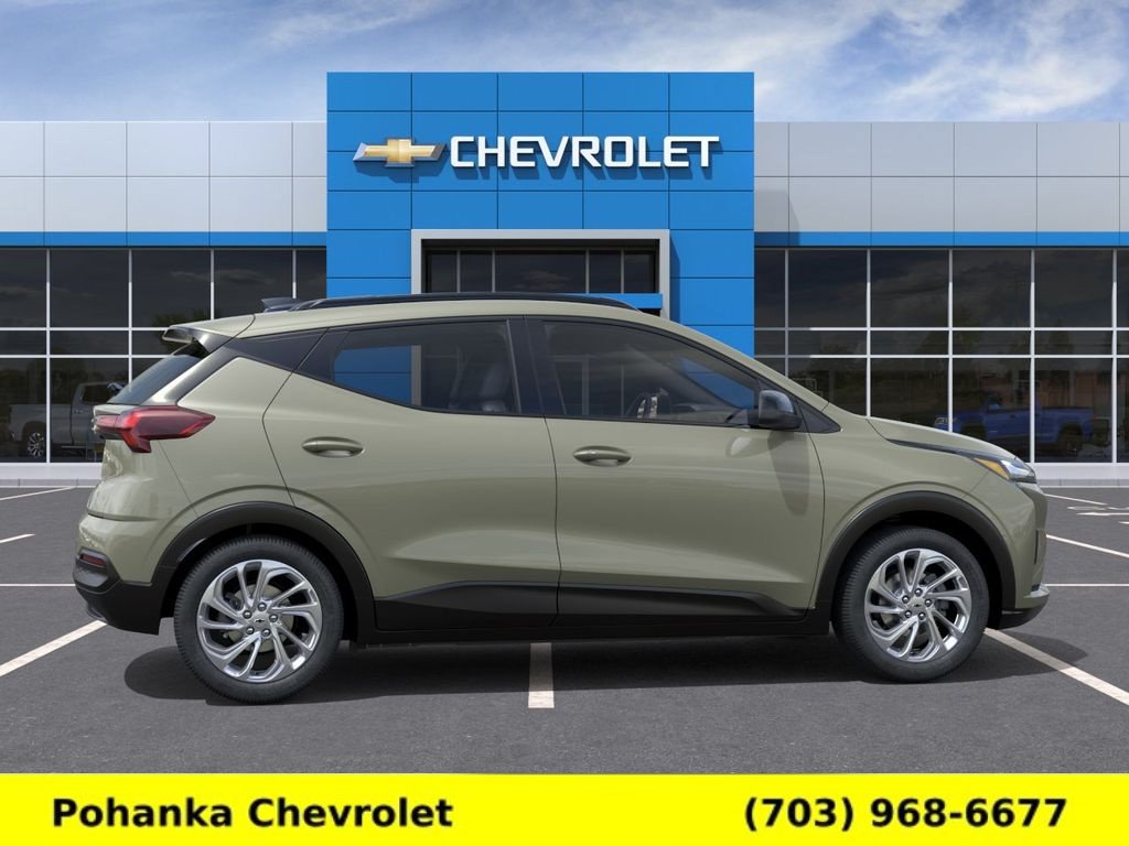 New 2027 Chevrolet Bolt LT w/ Comfort Package FWD image 5