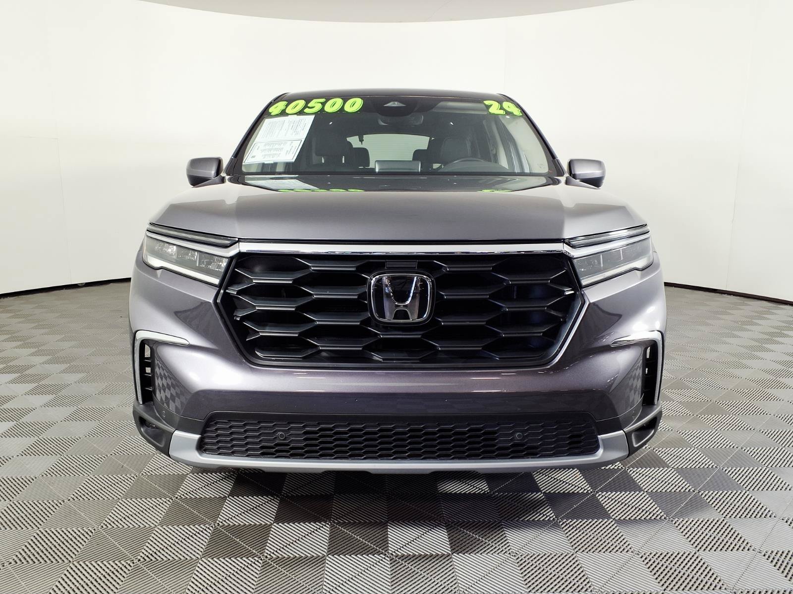 Used 2024 Honda Pilot EX-L image 2