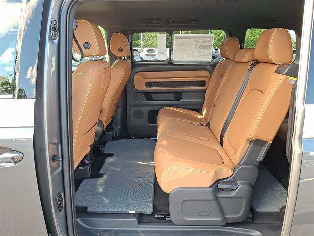 New 2025 Volkswagen ID. Buzz Pro S image 7