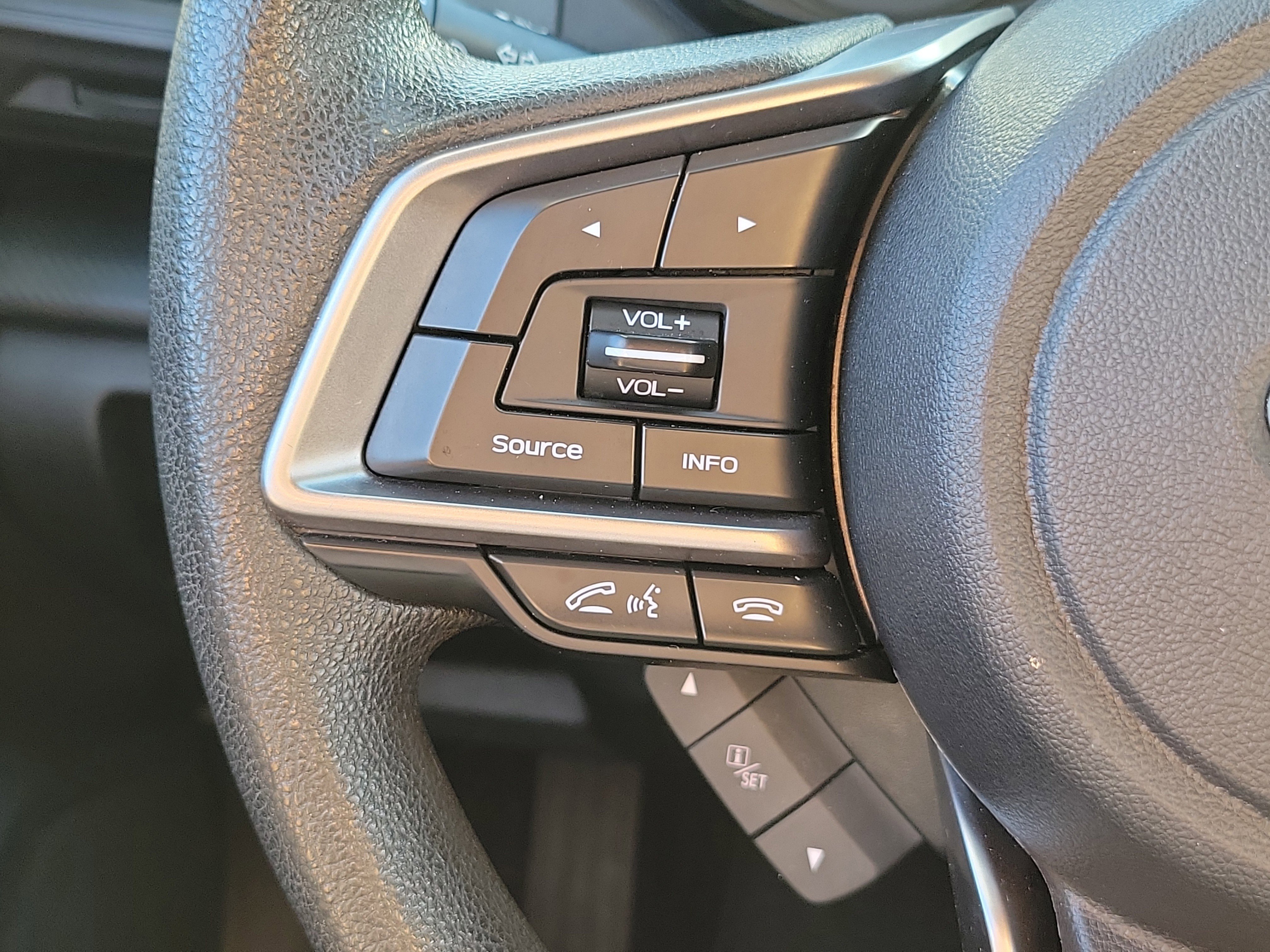 Used 2022 Subaru Crosstrek 2.0i image 25