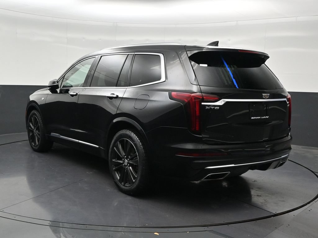 Used 2023 Cadillac XT6 Luxury FWD image 3