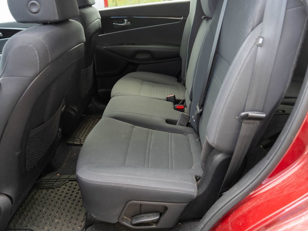 Used 2019 Kia Sorento S AWD/4WD image 13
