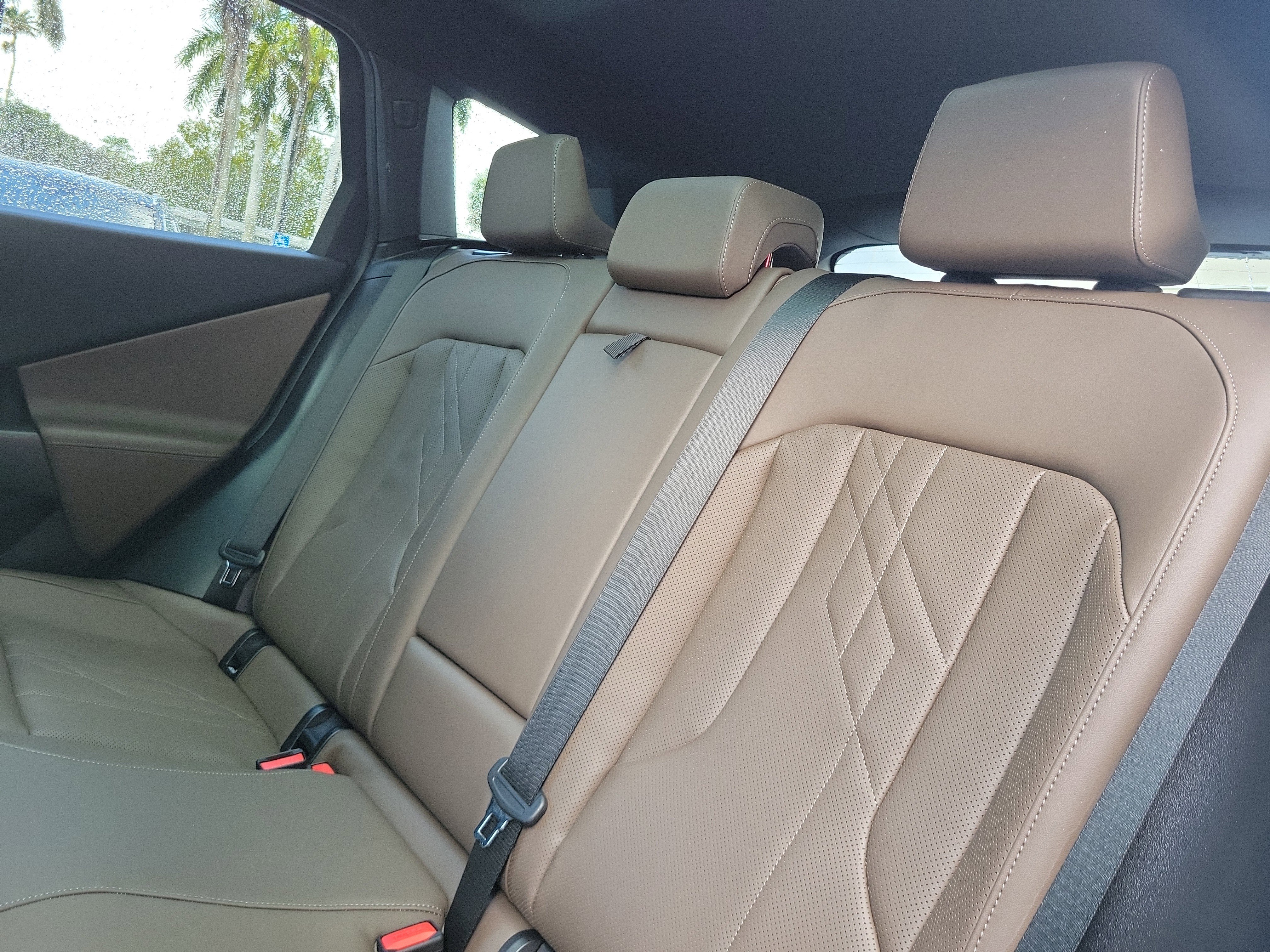 Used 2025 BMW X3 xDrive30i w/ Premium Package image 11