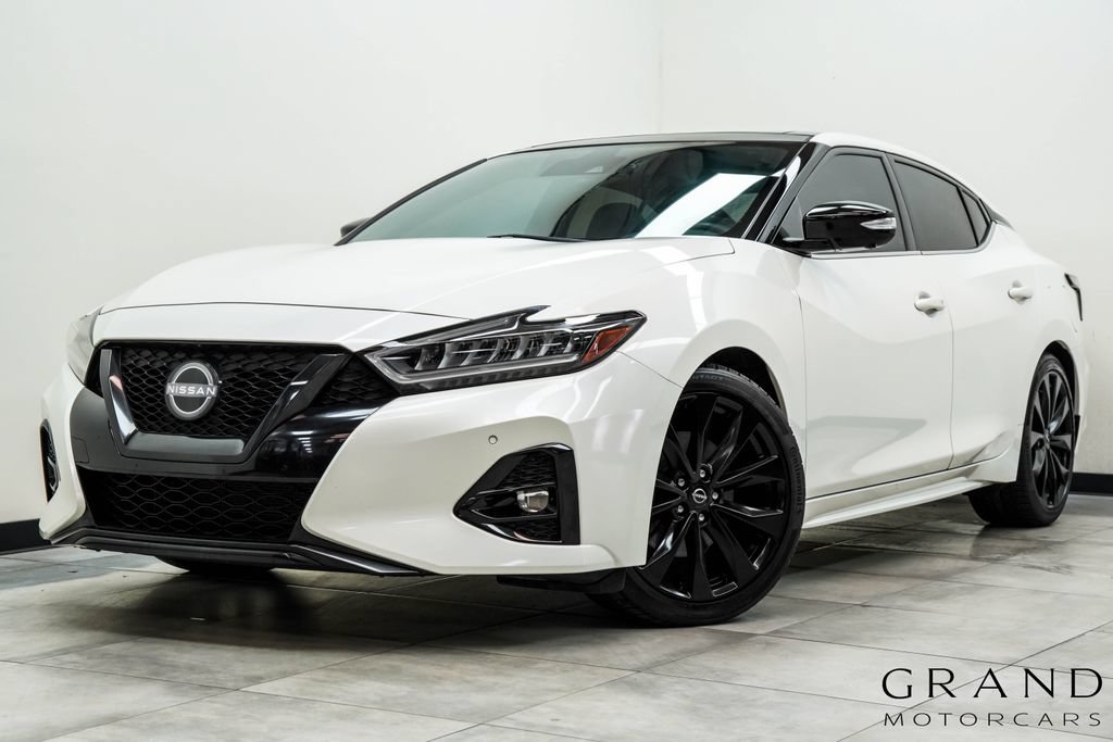 Used 2023 Nissan Maxima SR w/ Sport Mat Group FWD video 1
