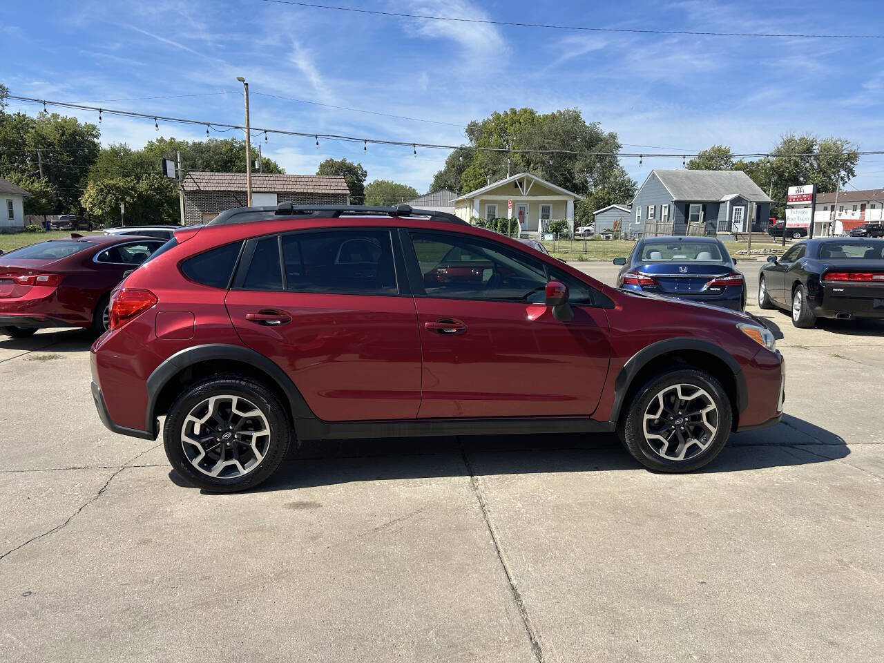 Used 2017 Subaru Crosstrek 2.0i Premium image 7