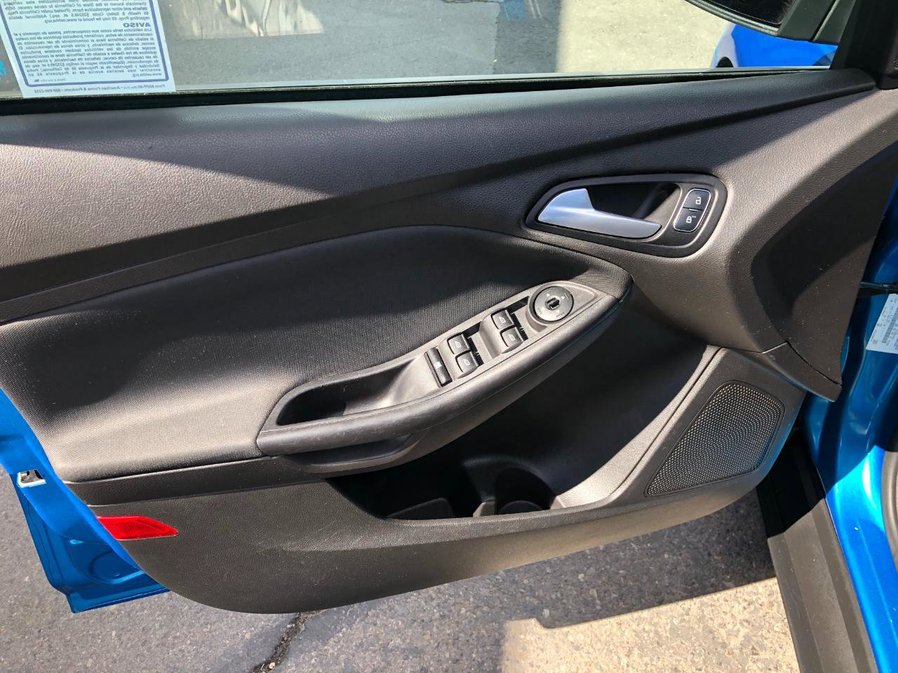 Used 2016 Ford Focus SE FWD image 10