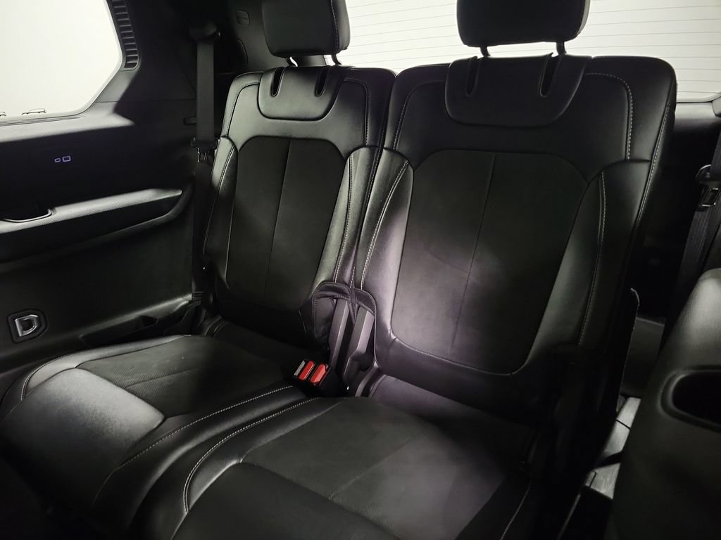 Used 2024 Jeep Grand Cherokee L Laredo AWD/4WD image 24