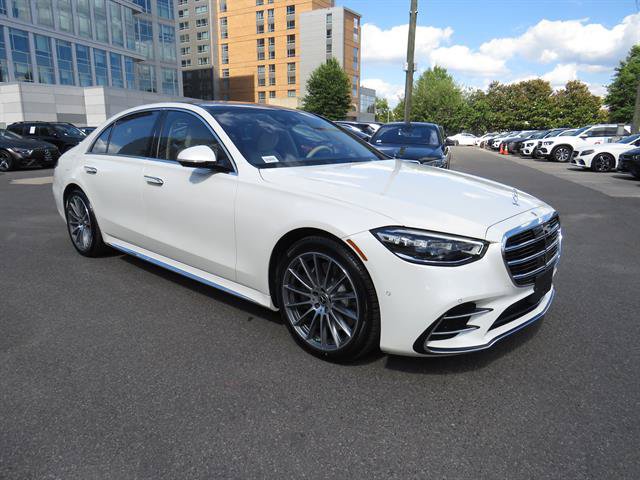 Certified 2022 Mercedes-Benz S 500 4MATIC w/ AMG Line Package image 5