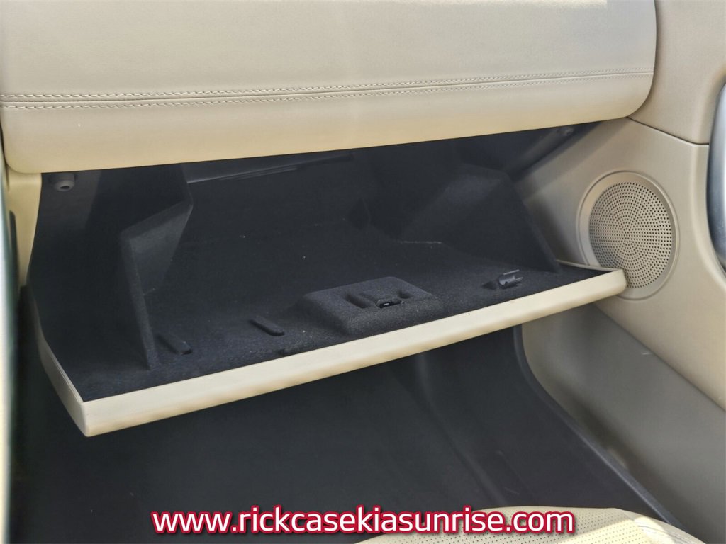 Used 2019 Land Rover Discovery Sport image 22