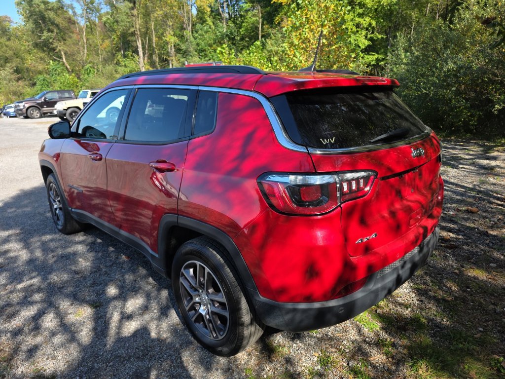 Used 2020 Jeep Compass Latitude AWD/4WD image 6
