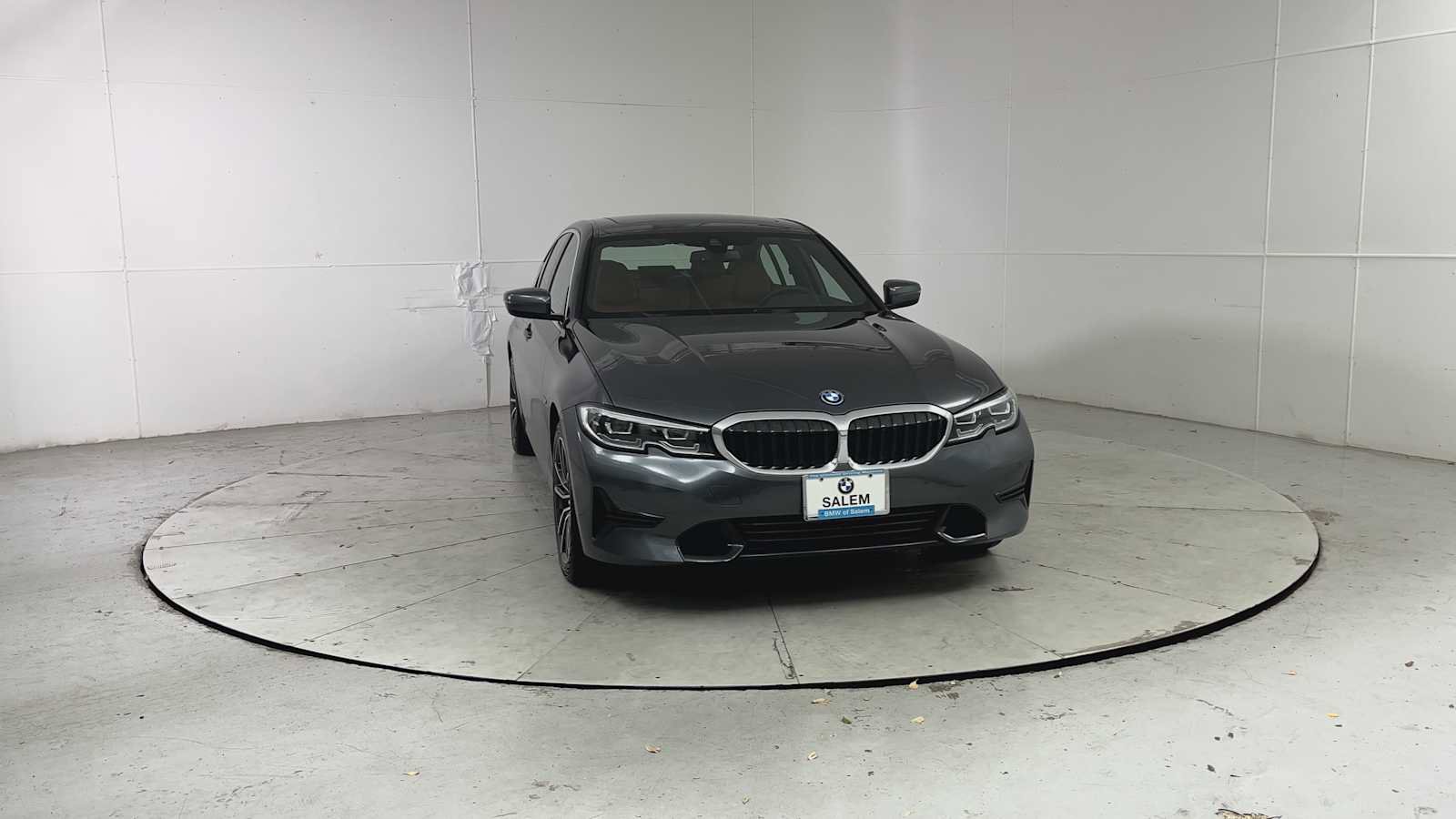 Used 2022 BMW 330e xDrive w/ Premium Package AWD/4WD image 7