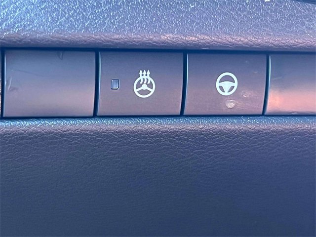 Used 2025 Nissan Kicks SR w/ SR Premium Package image 20