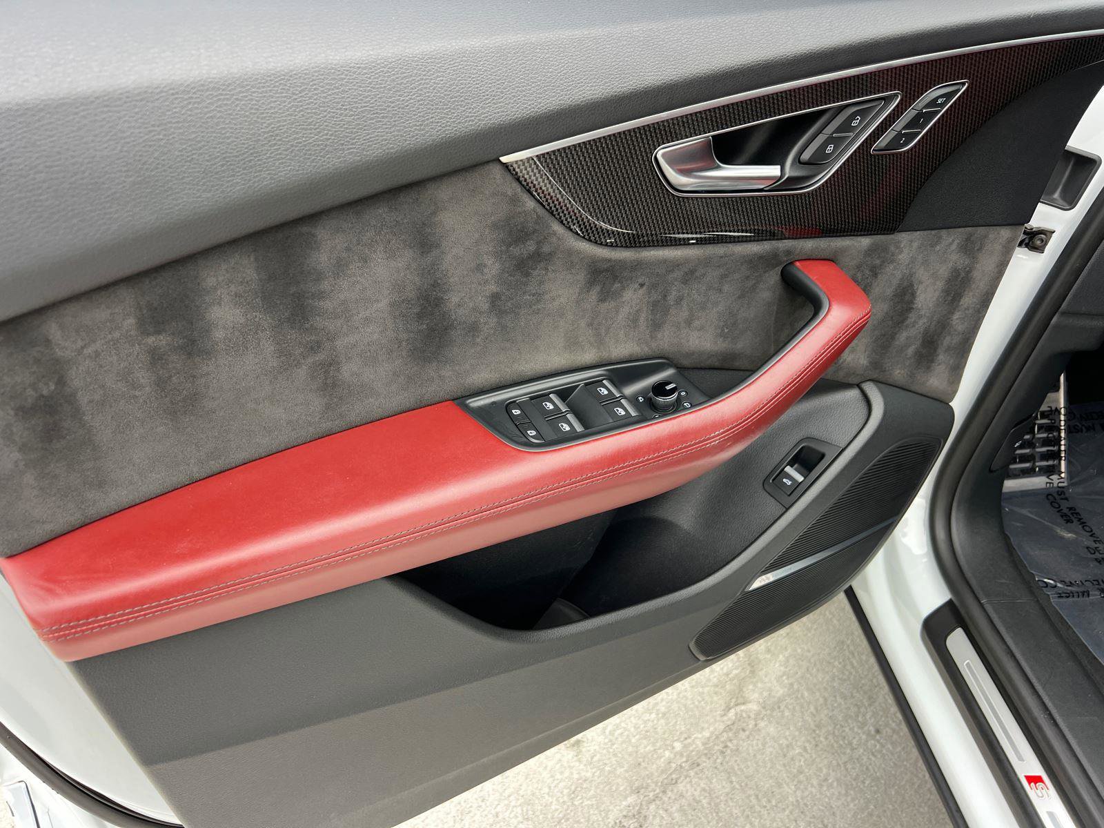 Used 2021 Audi SQ8 Prestige w/ Prestige Package image 10