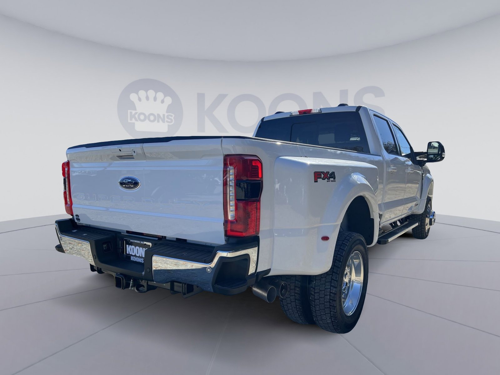 New 2026 Ford F450 XLT w/ XLT Premium Package image 7