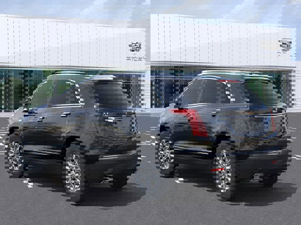 New 2026 Cadillac XT5 Luxury w/ LPO, Floor Liner Package image 4