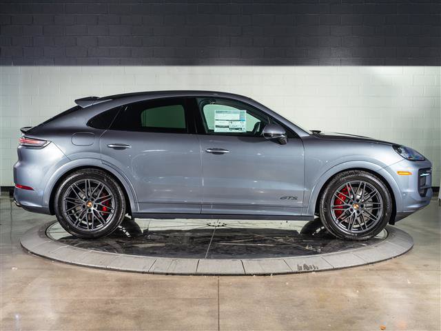 New 2026 Porsche Cayenne GTS AWD/4WD image 8