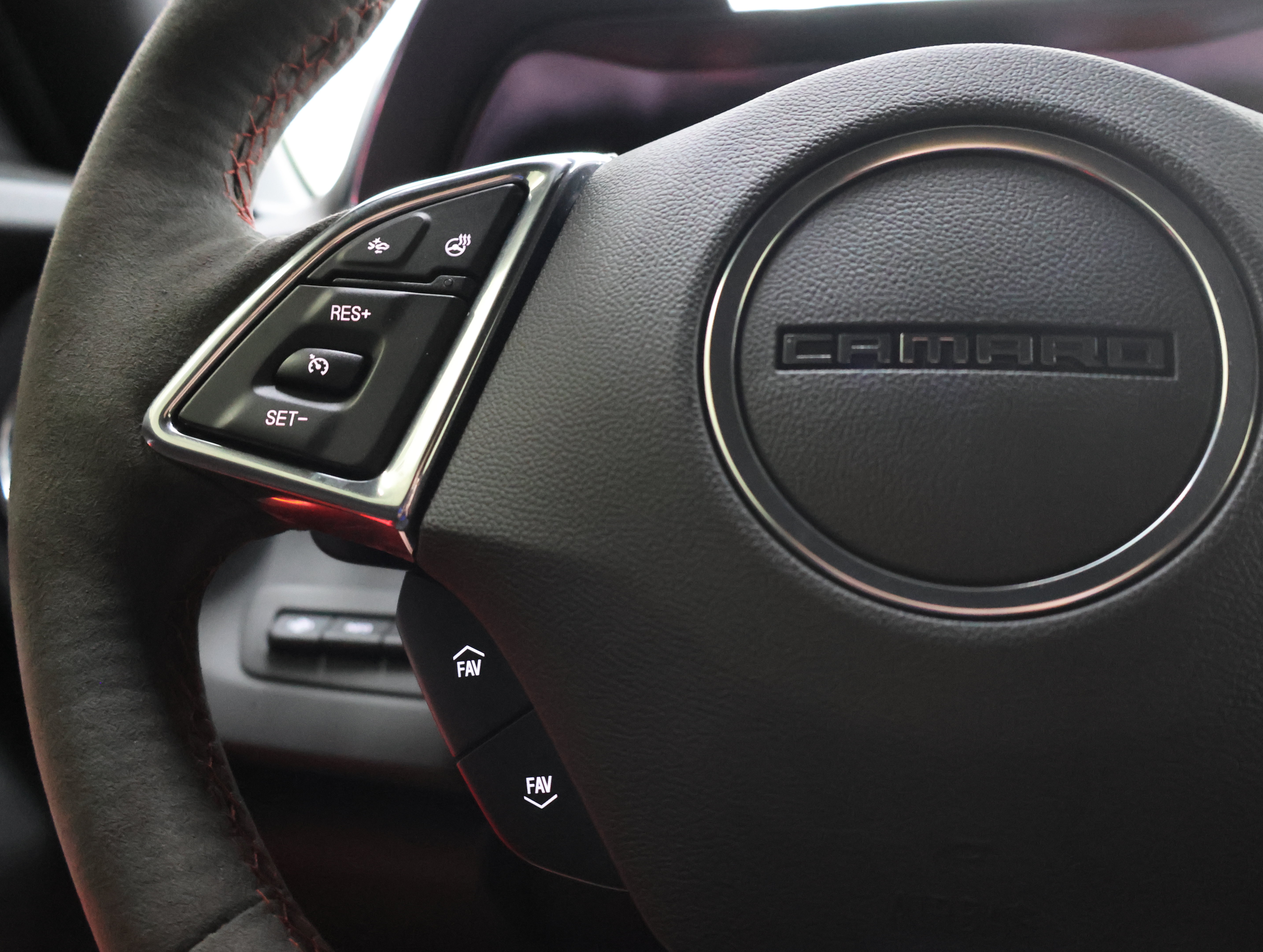 Used 2023 Chevrolet Camaro ZL1 RWD image 14