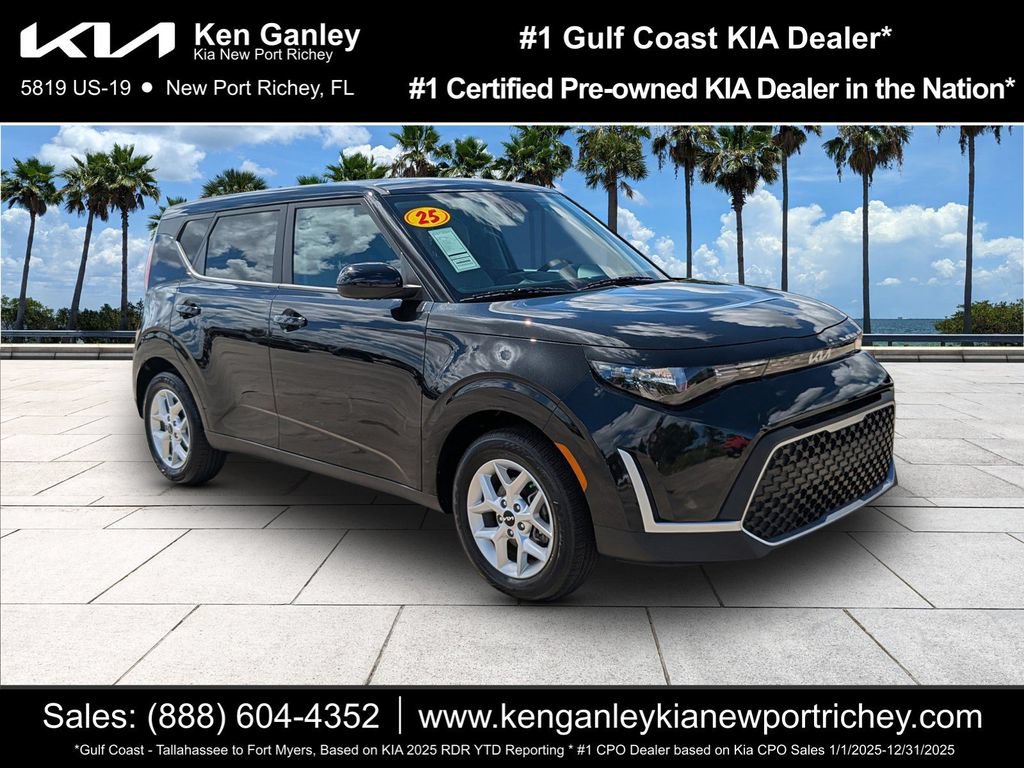 Certified 2025 Kia Soul LX w/ LX Technology Package