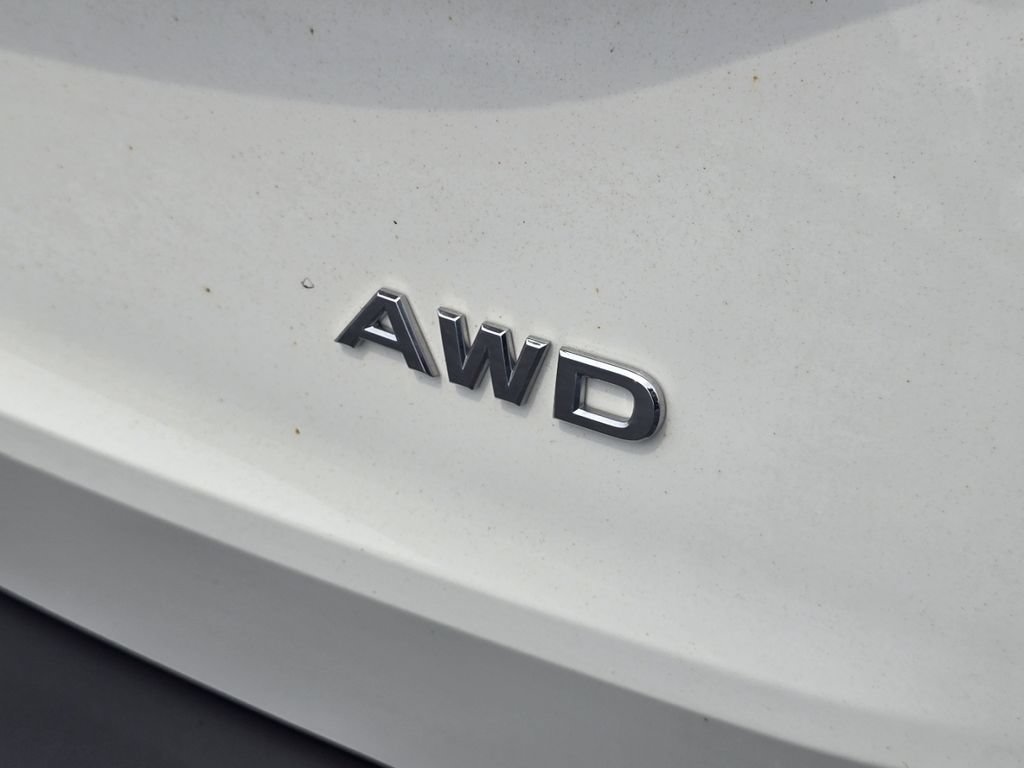 Used 2021 Nissan Rogue S AWD/4WD image 16