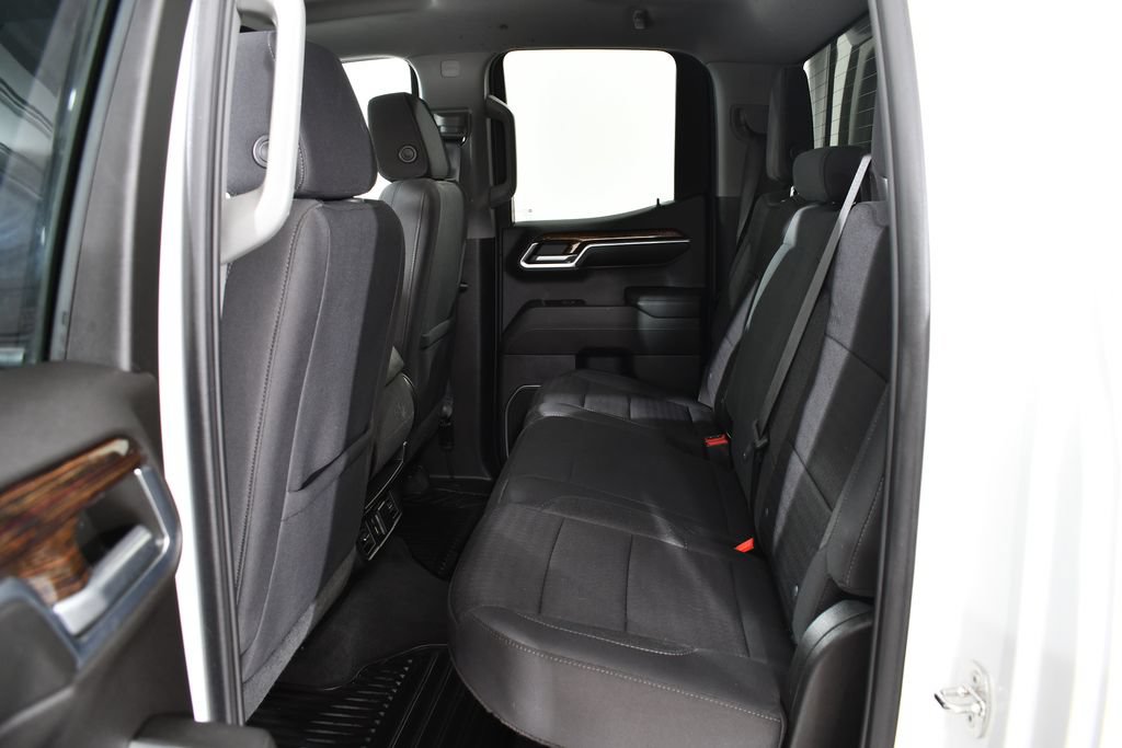 Used 2023 GMC Sierra 1500 Elevation AWD/4WD image 16