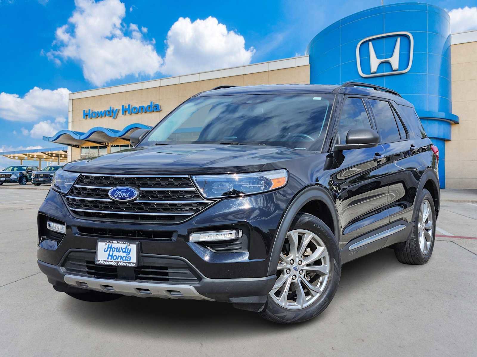 Used 2022 Ford Explorer XLT w/ Equipment Group 202A video 1