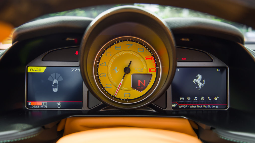 Used 2022 Ferrari 812 GTS RWD image 19