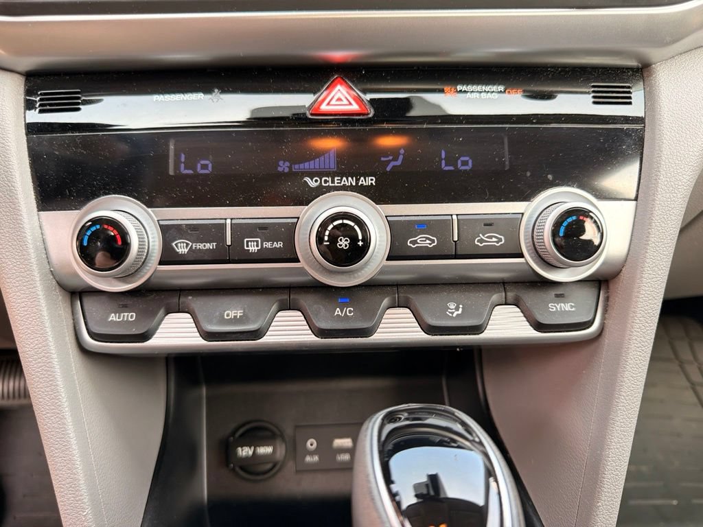 Used 2019 Hyundai Elantra Value Edition FWD image 18