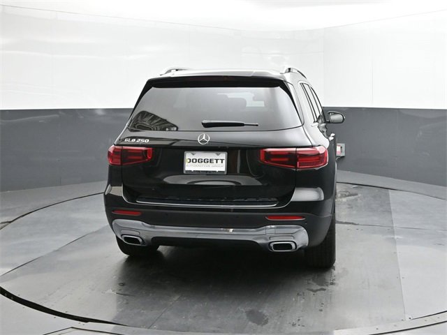 New 2025 Mercedes-Benz GLB 250 image 11