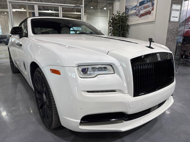 Used 2017 Rolls-Royce Dawn image 40