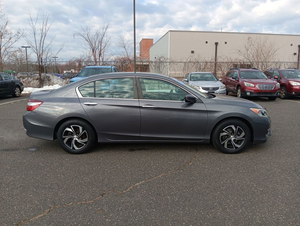 Used 2016 Honda Accord LX image 2