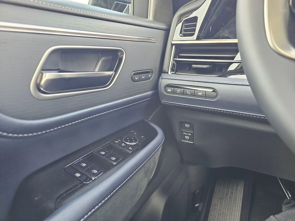 New 2026 INFINITI QX80 4WD image 33