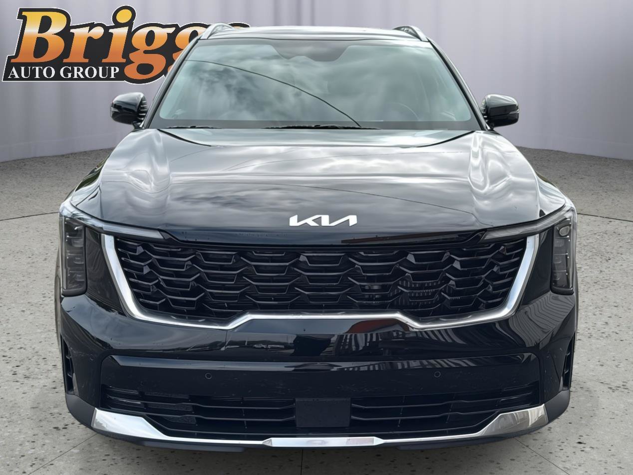 Used 2025 Kia Sorento EX FWD image 9