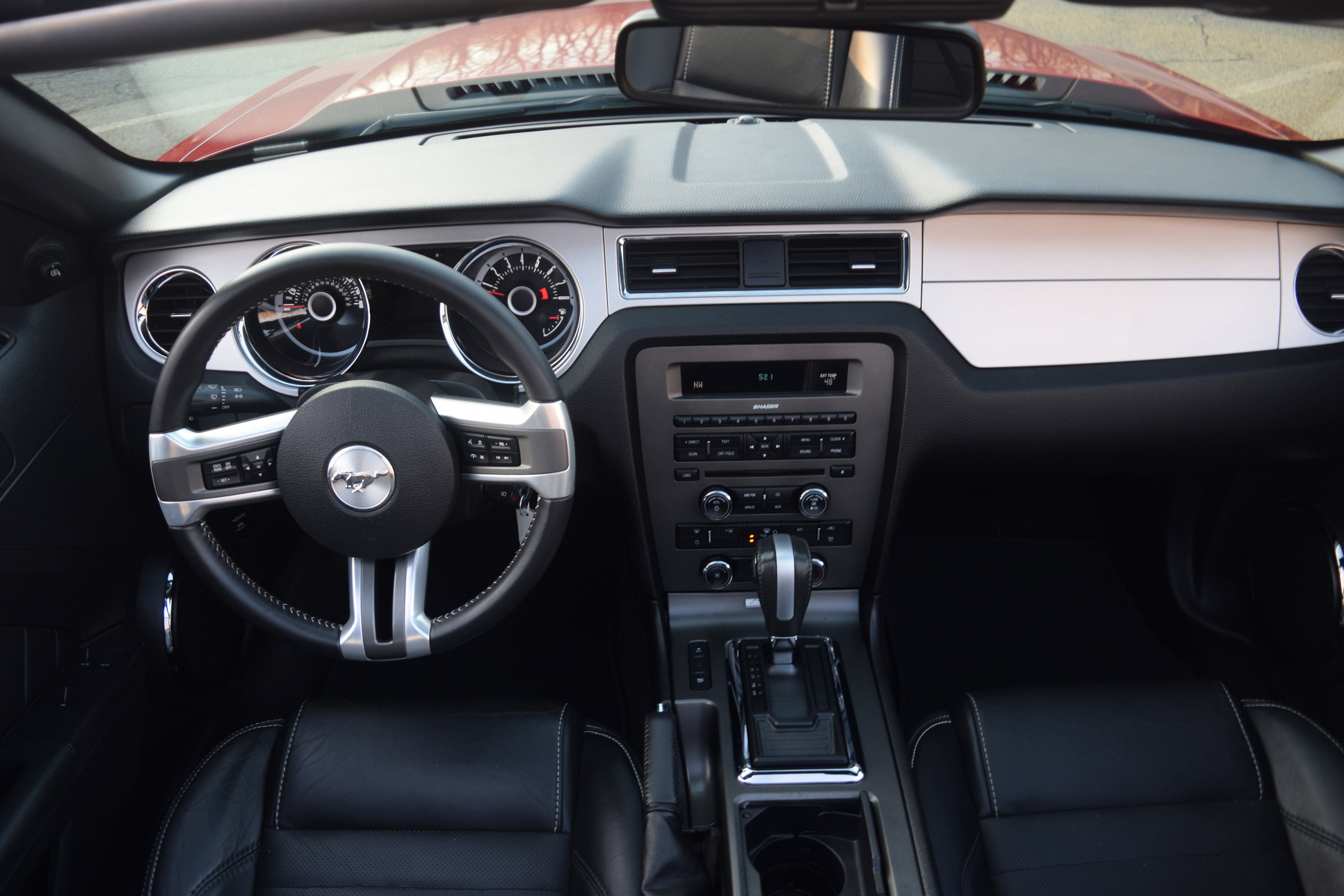 Used 2013 Ford Mustang Premium image 8