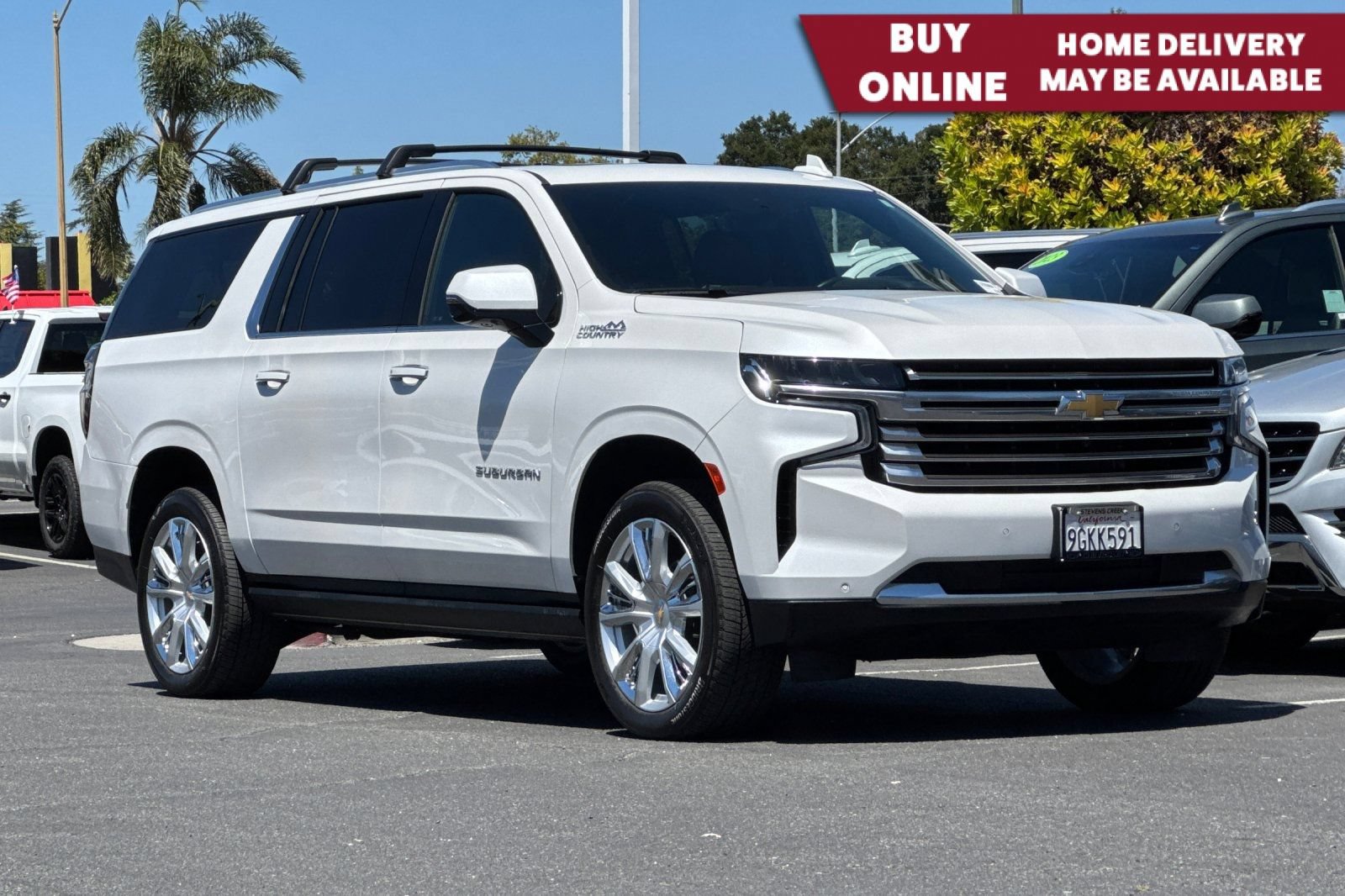 Used 2023 Chevrolet Suburban High Country w/ LPO, Illumination Package AWD/4WD image 1