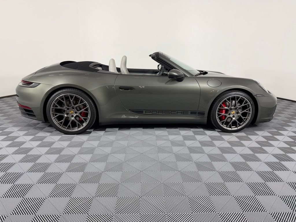 Used 2020 Porsche 911 Carrera 4S AWD/4WD image 12