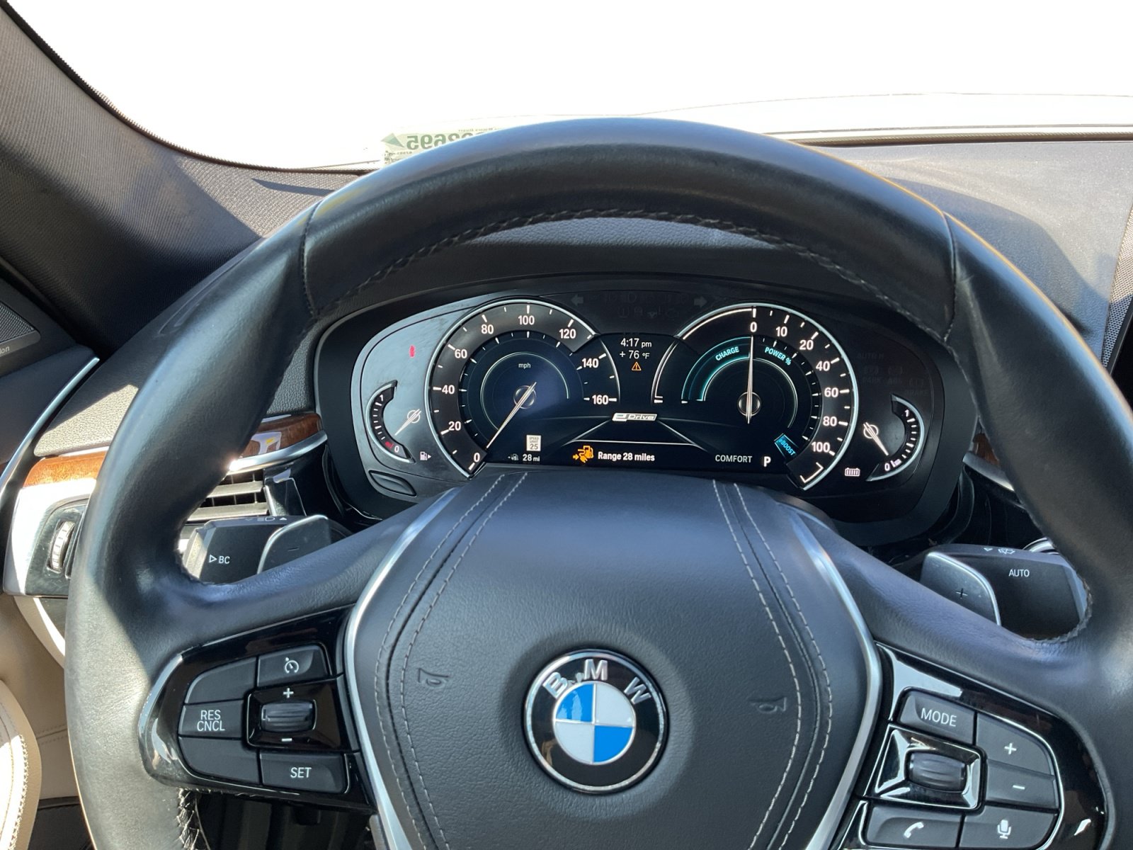 Used 2019 BMW 530e w/ Convenience Package RWD image 10