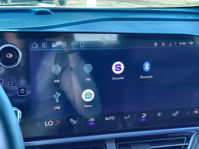 New 2026 Chevrolet Equinox EV LT image 26