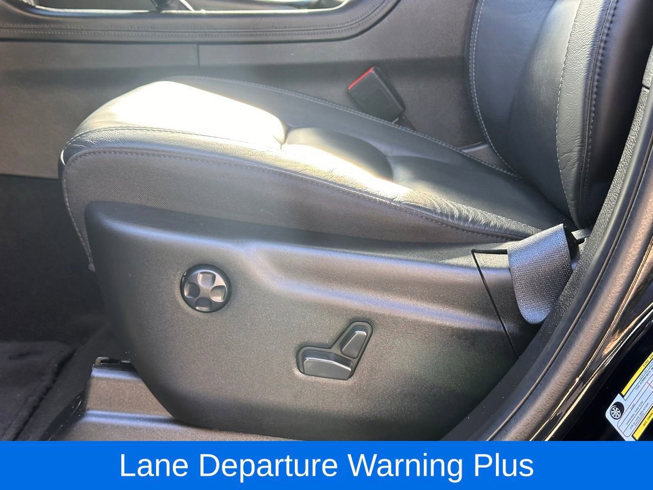 Used 2022 Dodge Durango GT image 30