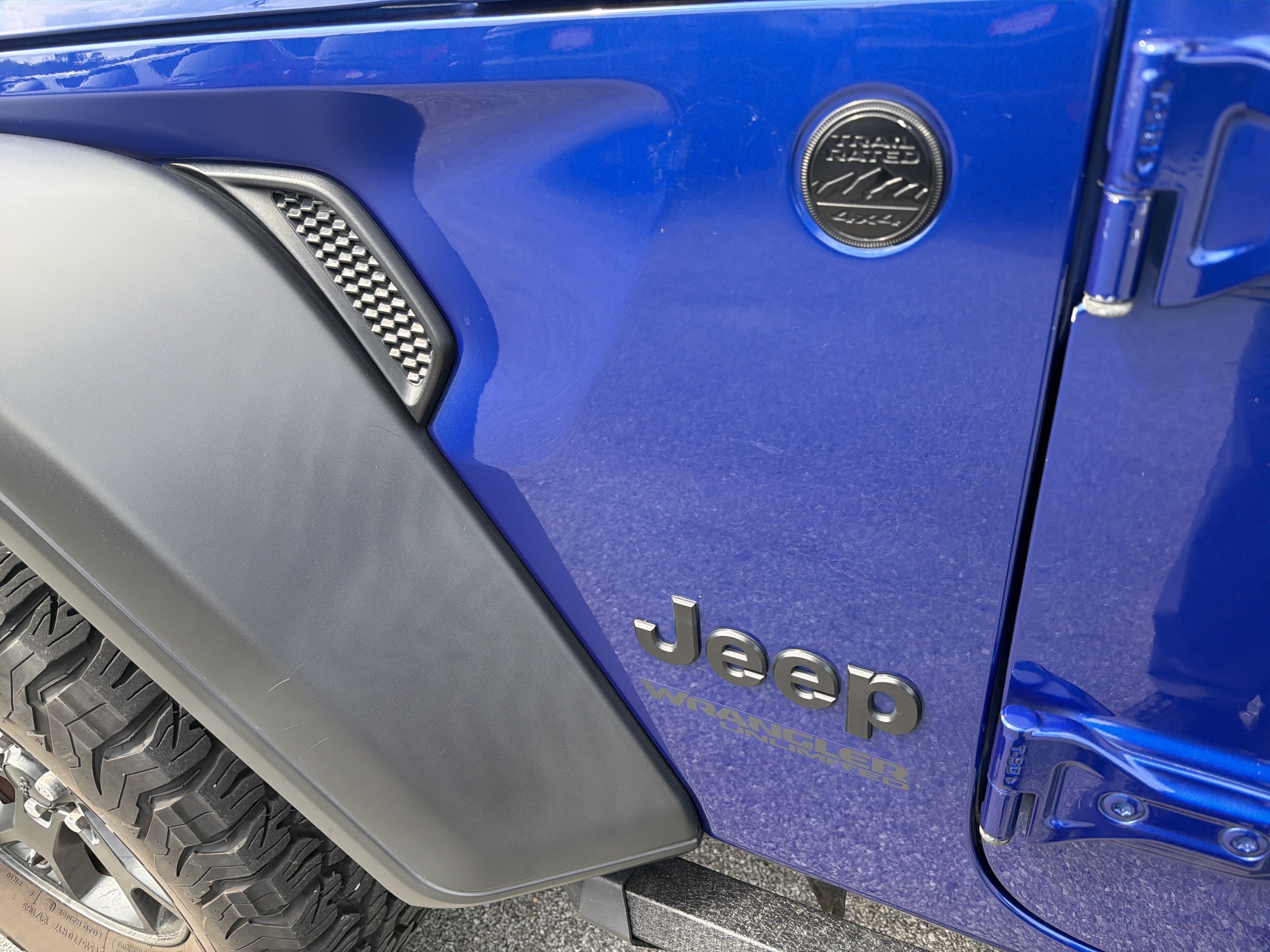 Used 2020 Jeep Wrangler Unlimited Sport AWD/4WD image 12