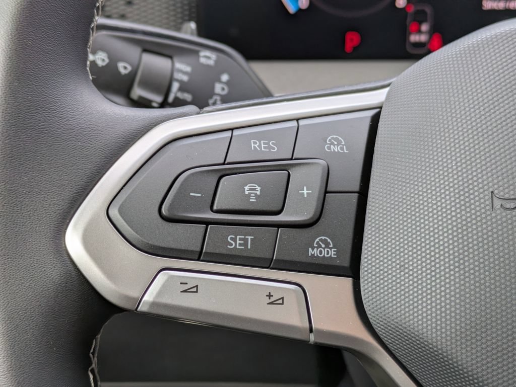Certified 2026 Volkswagen Tiguan S FWD image 36