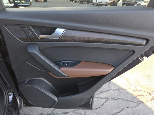 Used 2018 Audi Q5 2.0T Premium Plus w/ Premium Plus Package image 27