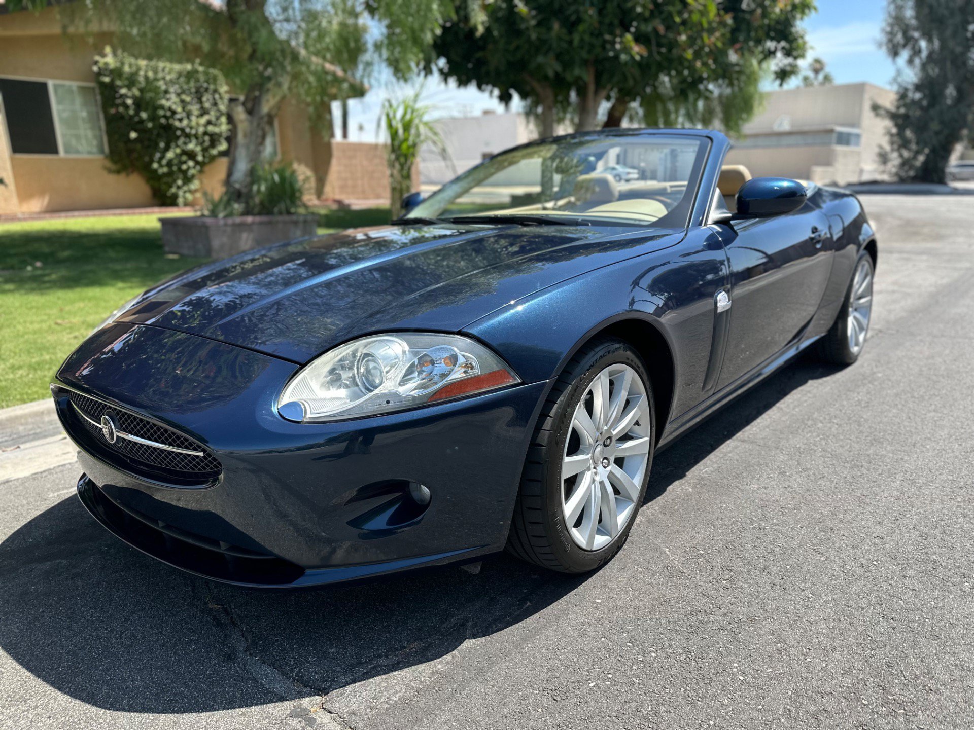 Used 2007 Jaguar XK Convertible RWD image 14