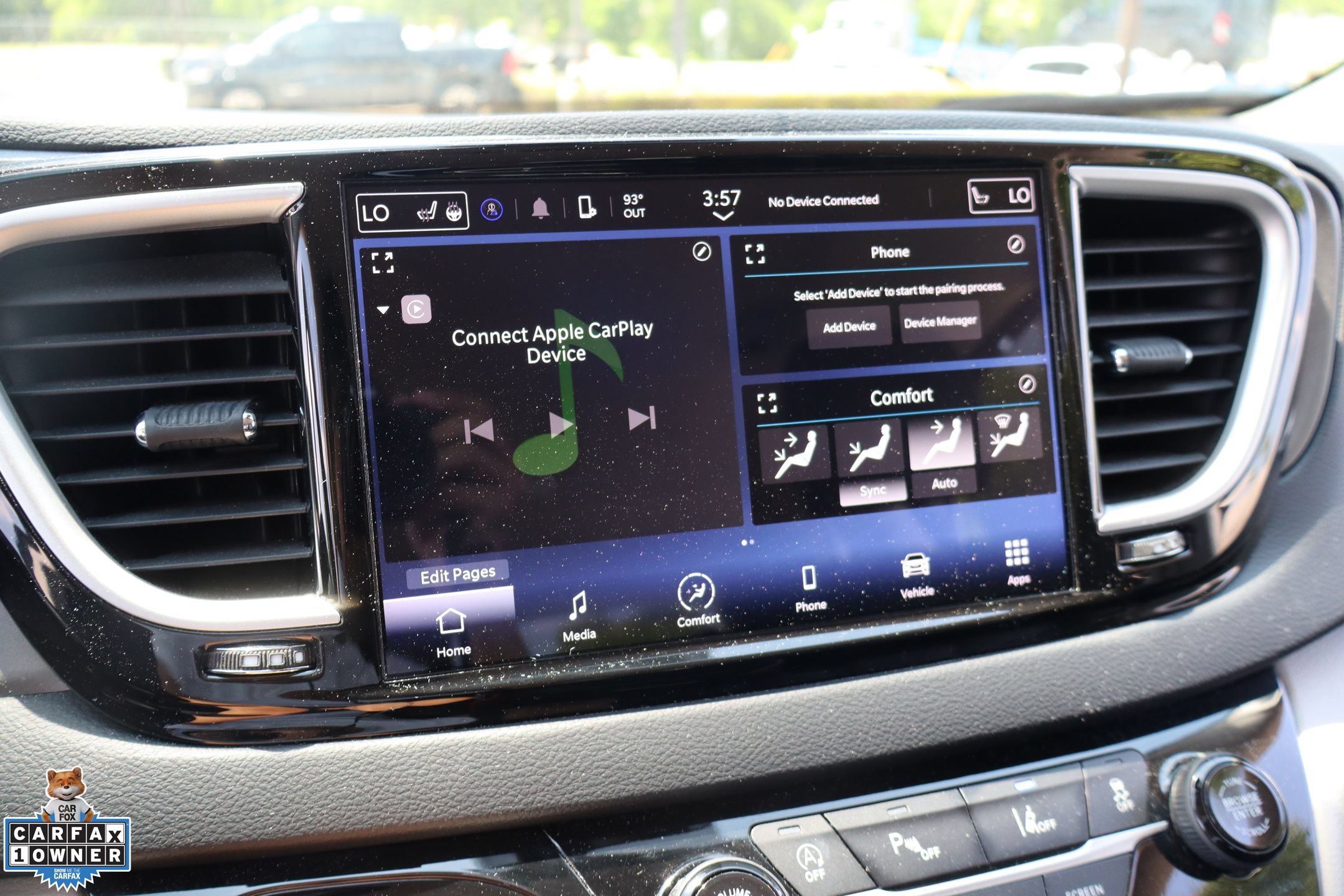 Used 2023 Chrysler Pacifica Touring-L FWD image 22