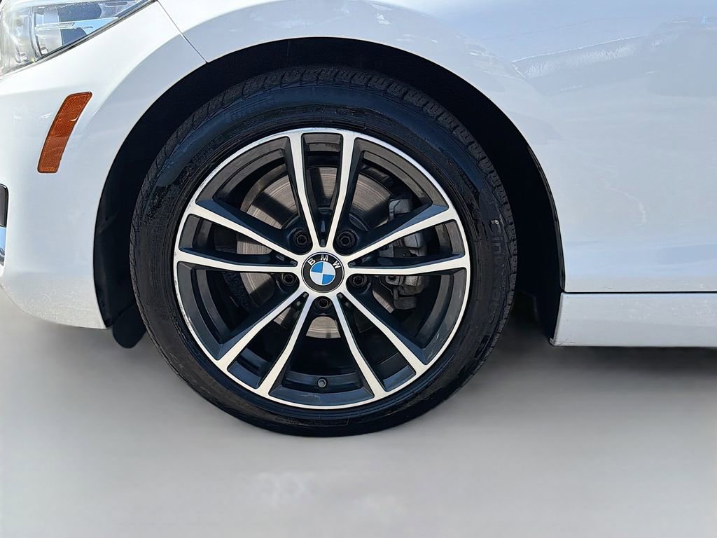 Used 2018 BMW 230i xDrive Convertible AWD/4WD image 39