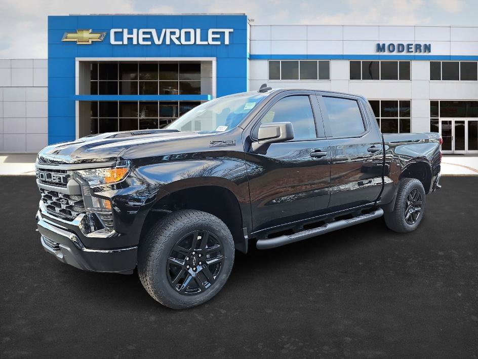 New 2026 Chevrolet Silverado 1500 Custom Trail Boss w/ Turbomax Blackout Package AWD/4WD image 1