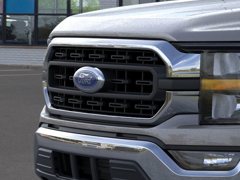 New 2023 Ford F150 XLT w/ Equipment Group 301A Mid AWD/4WD image 17