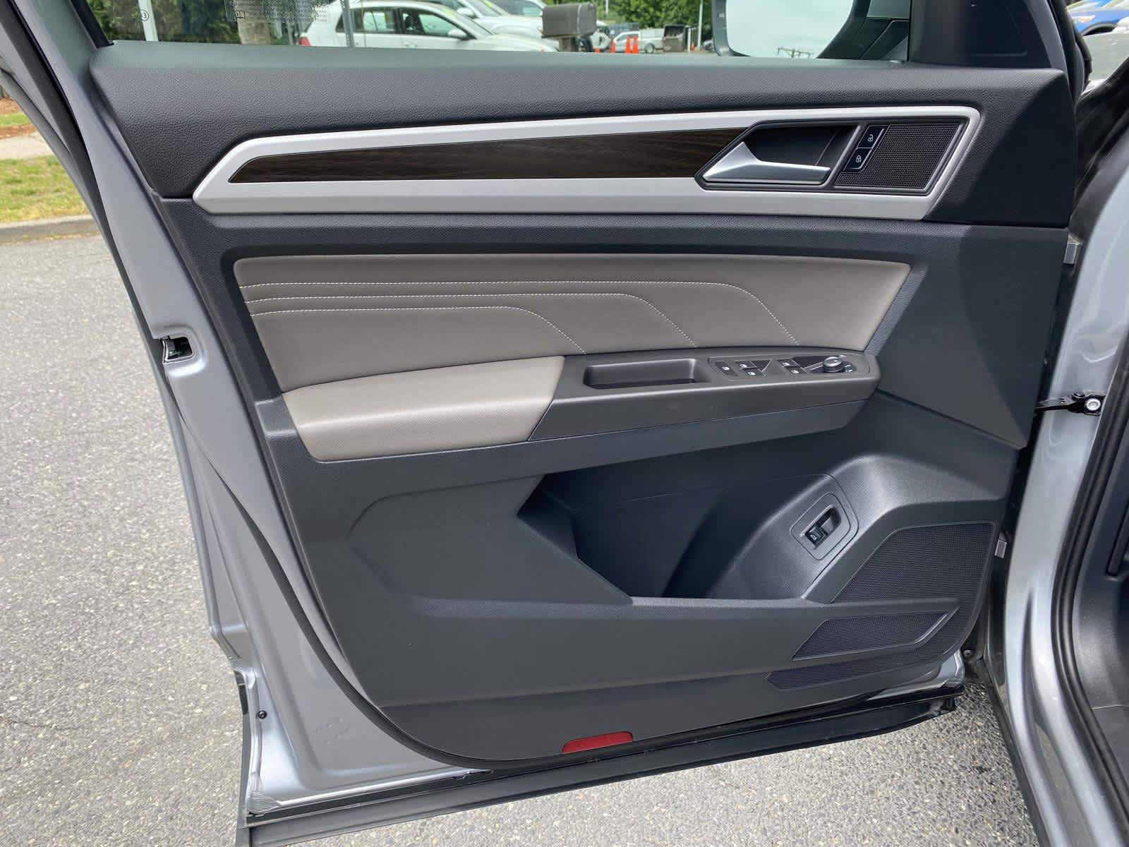 Certified 2023 Volkswagen Atlas SE AWD/4WD image 23