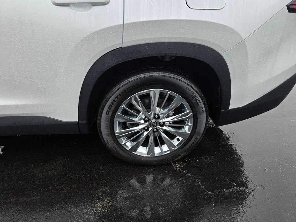 Certified 2024 Toyota Grand Highlander Platinum image 4