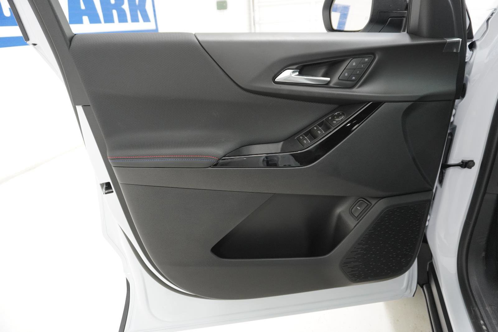 New 2026 Chevrolet Equinox RS w/ Convenience Package III image 12