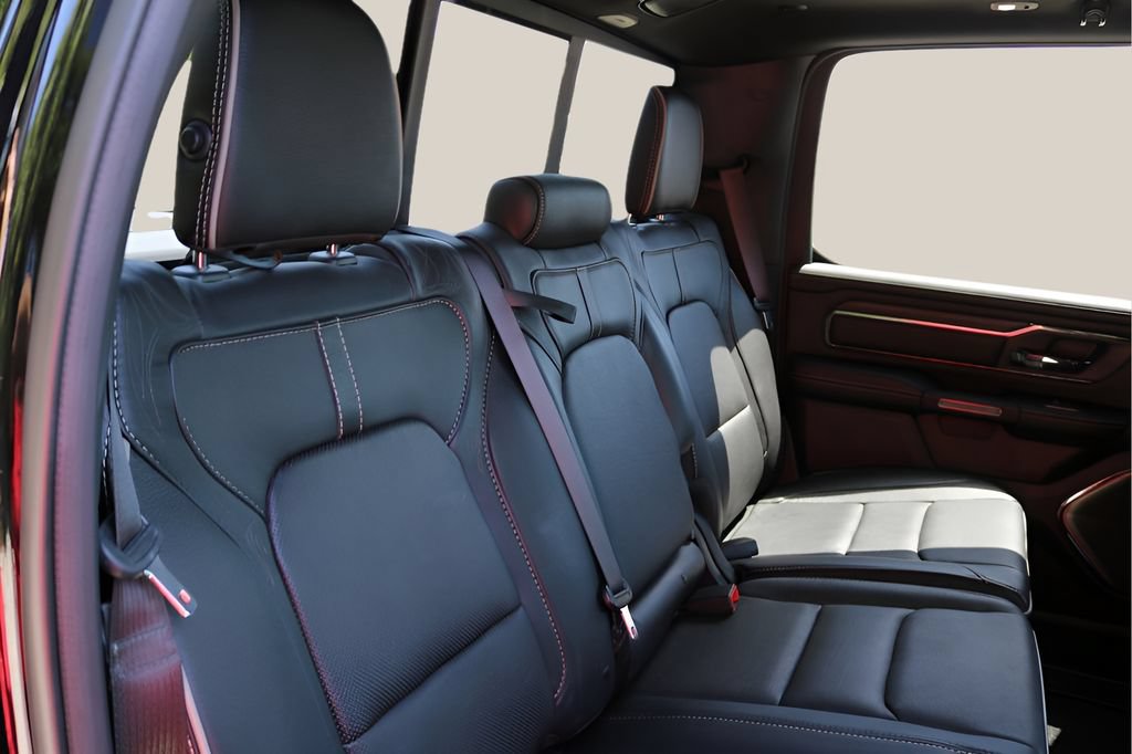 Used 2022 RAM 1500 Limited AWD/4WD image 19